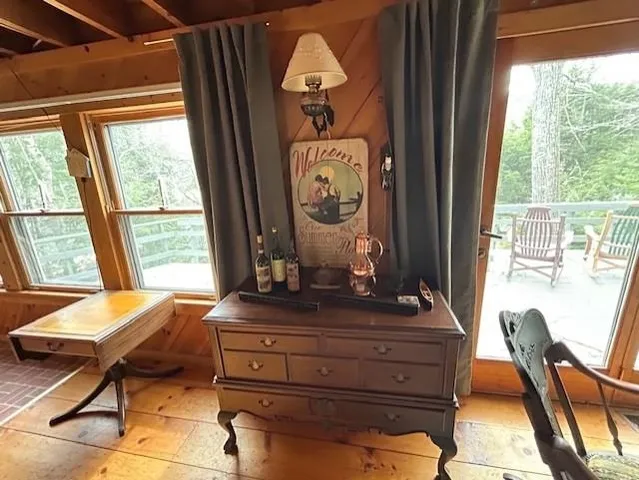 $1,450 | 319 Chalk Pond Road, Newbury, NH 03255