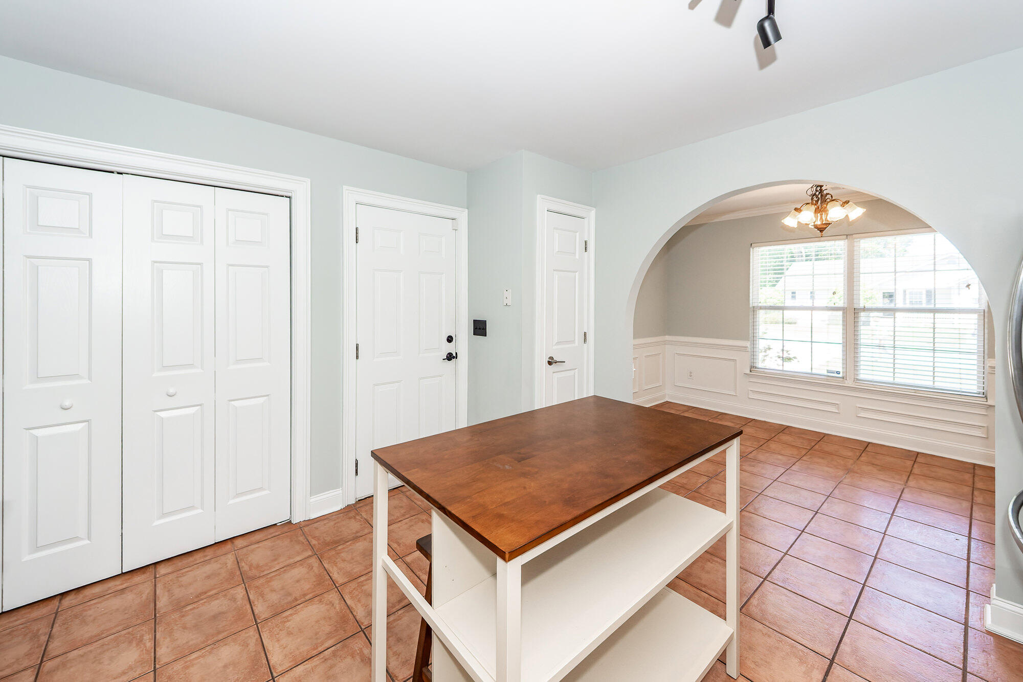1333 Mapleton Avenue Charleston, SC 29412 - Photo 17 of 56 18