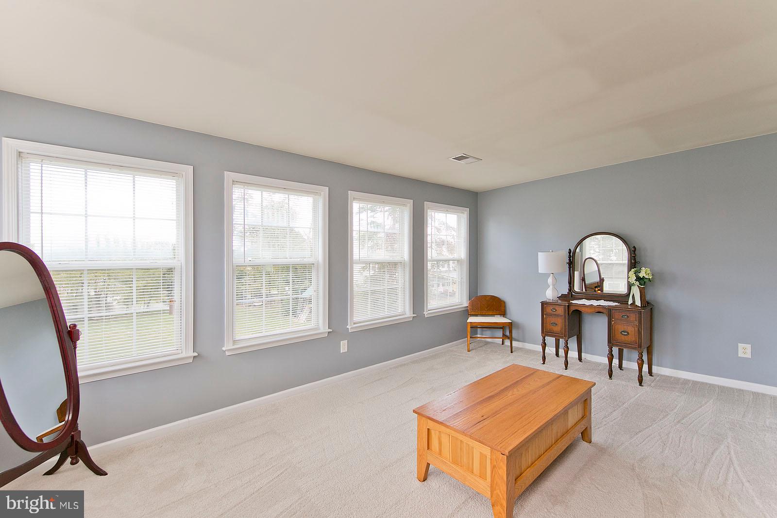 655 Triumphant Way Falling Waters, WV 25419 - Photo 35 of 71 Gallery Image 35