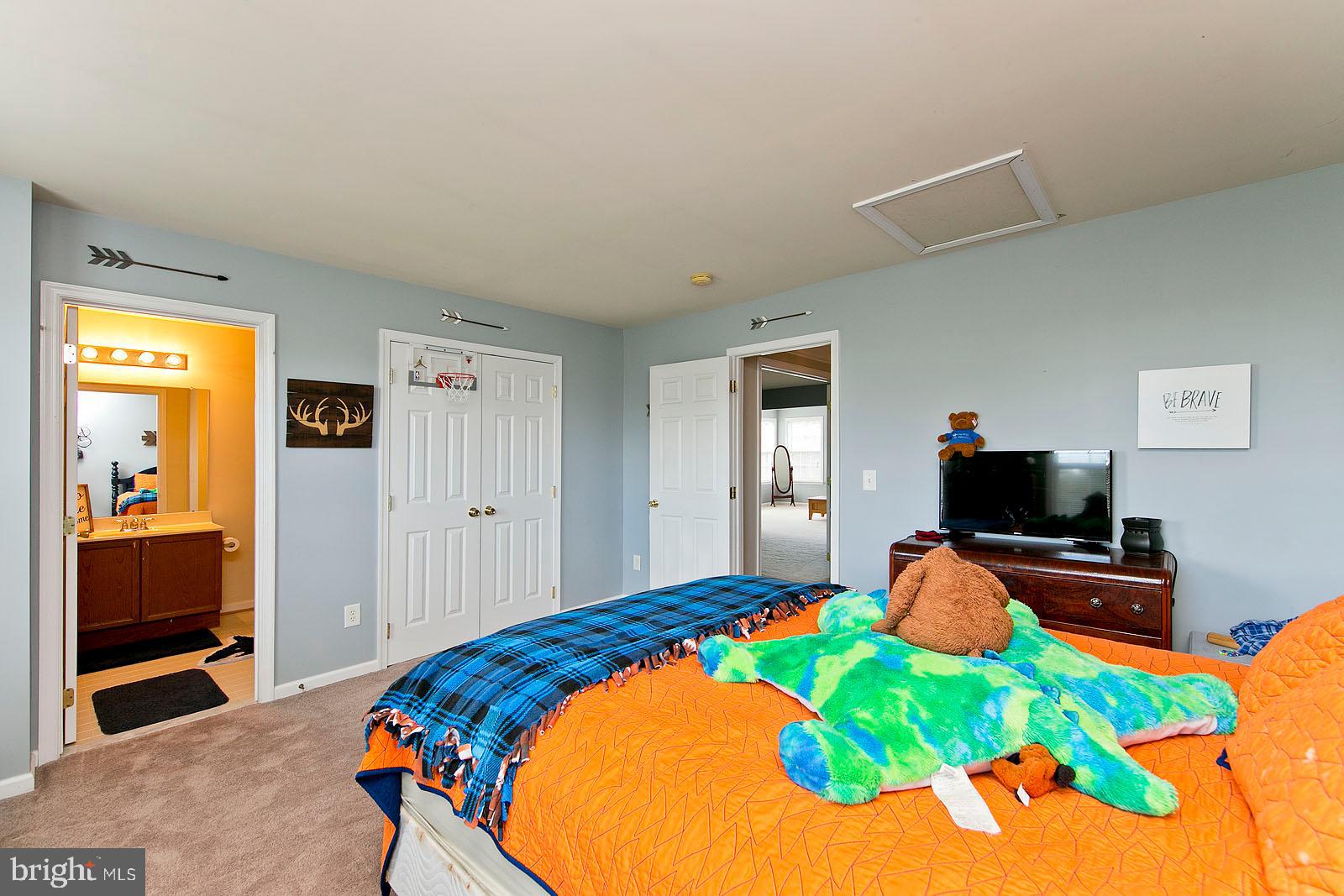 655 Triumphant Way Falling Waters, WV 25419 - Photo 40 of 71 Gallery Image 40