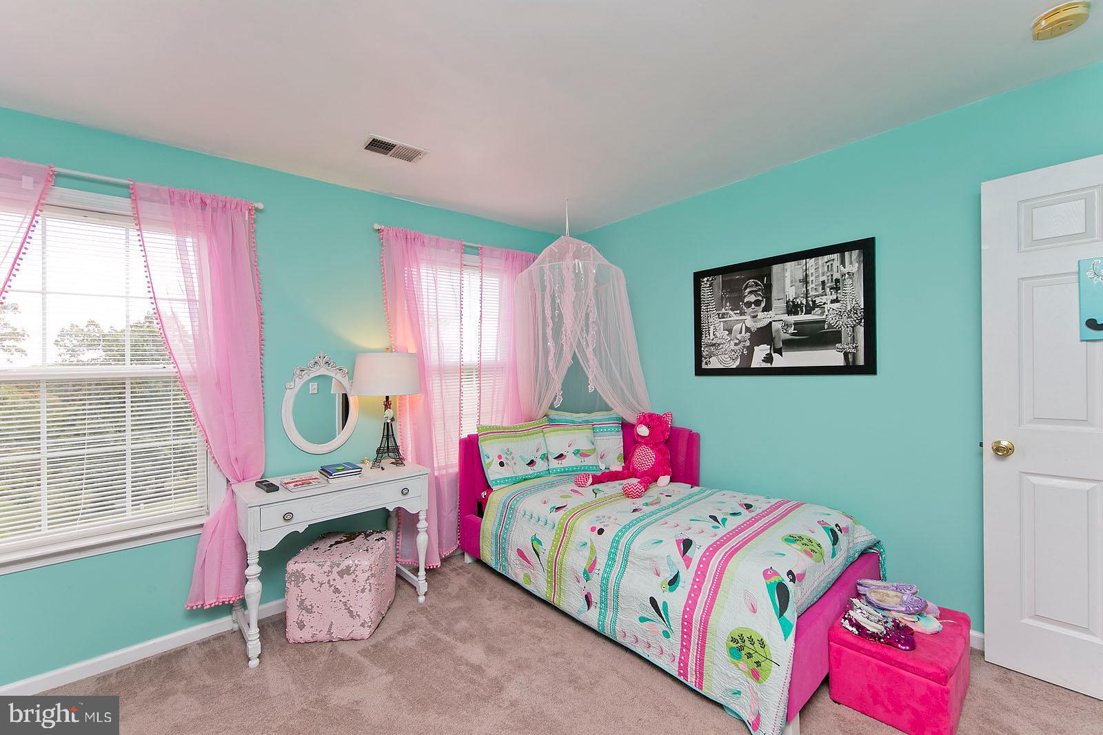 655 Triumphant Way Falling Waters, WV 25419 - Photo 44 of 71 Gallery Image 44