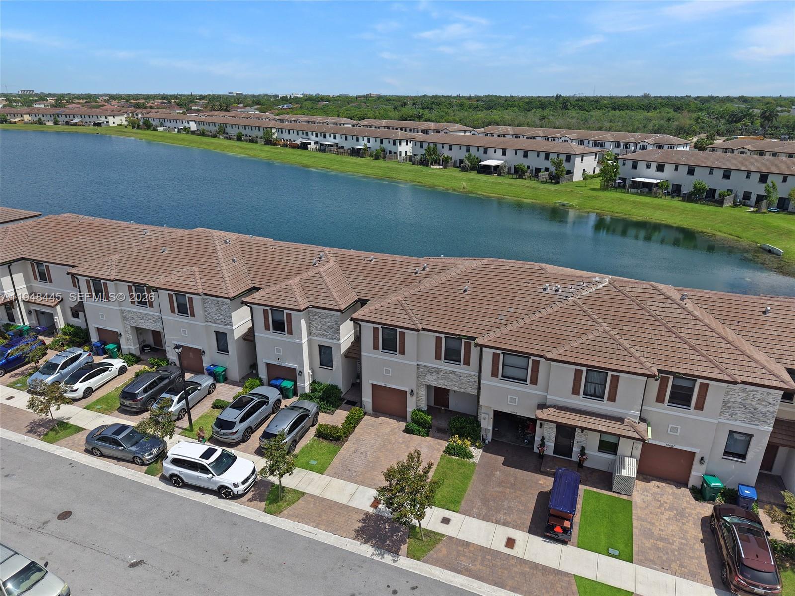 10011 Southwest 231st Lane Miami, FL 33190 - Photo 13 of 21