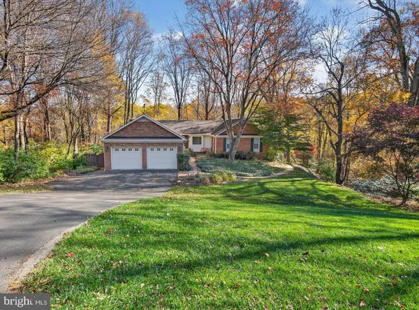 $1,600,000 | 10223 Cedar Pond Drive, Vienna, VA 22182
