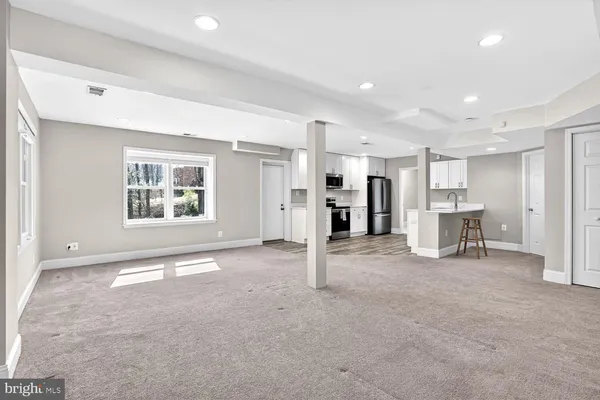 $1,600,000 | 10223 Cedar Pond Drive, Vienna, VA 22182
