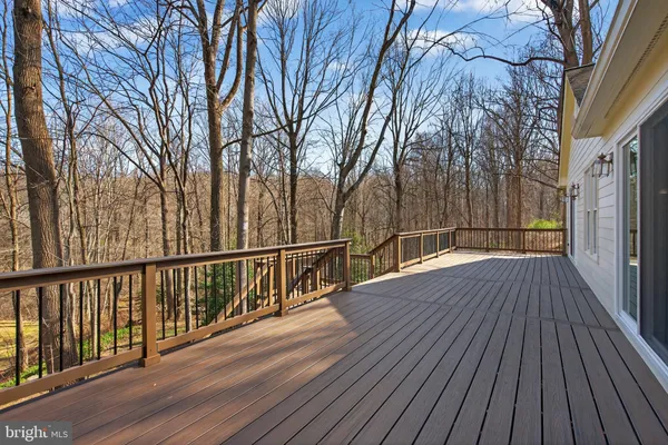 $1,600,000 | 10223 Cedar Pond Drive, Vienna, VA 22182
