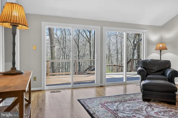 $1,600,000 | 10223 Cedar Pond Drive, Vienna, VA 22182