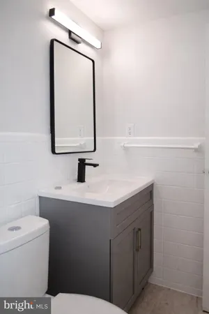 $216,950 | 2710 Macomb Street Northwest, Unit 204, Washington, DC 20008