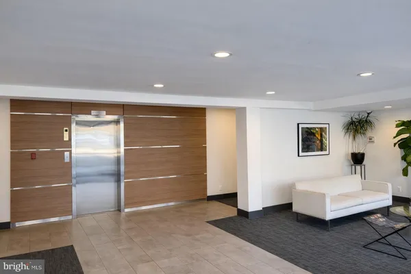 $216,950 | 2710 Macomb Street Northwest, Unit 204, Washington, DC 20008