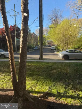 $216,950 | 2710 Macomb Street Northwest, Unit 204, Washington, DC 20008