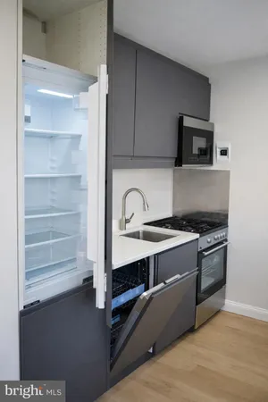 $216,950 | 2710 Macomb Street Northwest, Unit 204, Washington, DC 20008