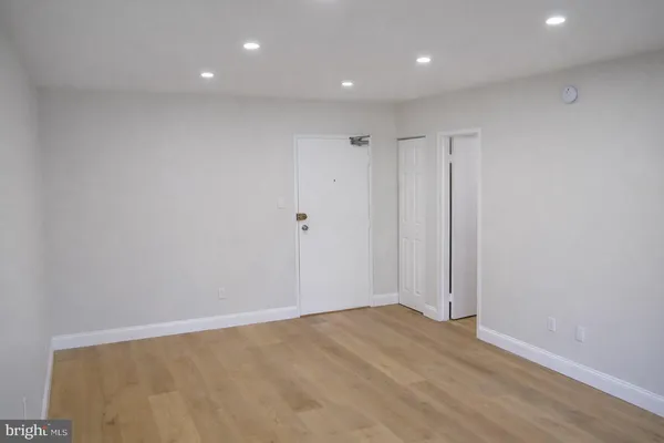 $216,950 | 2710 Macomb Street Northwest, Unit 204, Washington, DC 20008