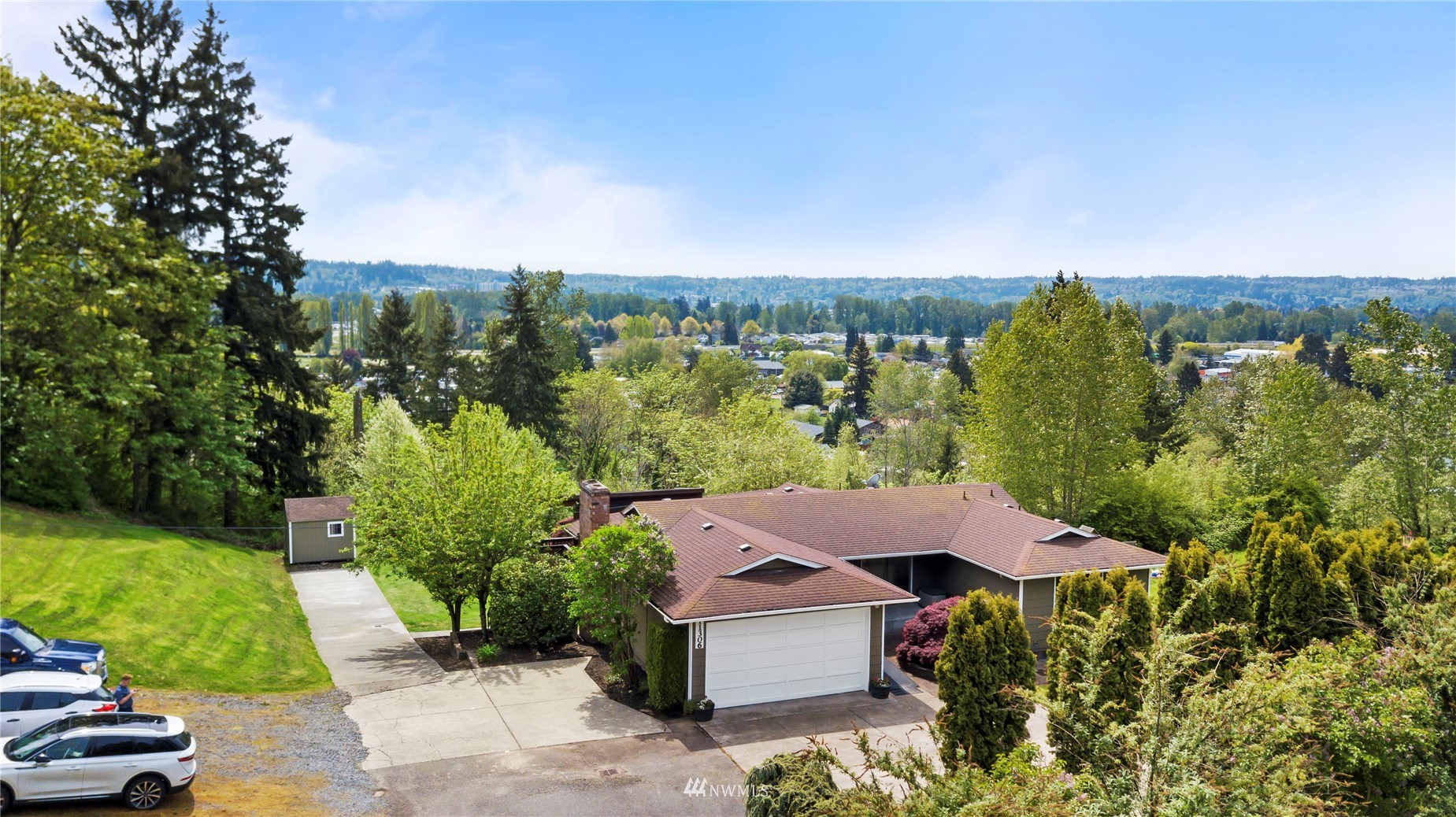 11306 Karshner Road East Edgewood, WA 98372 - Photo 30 of 31 a view of a garden