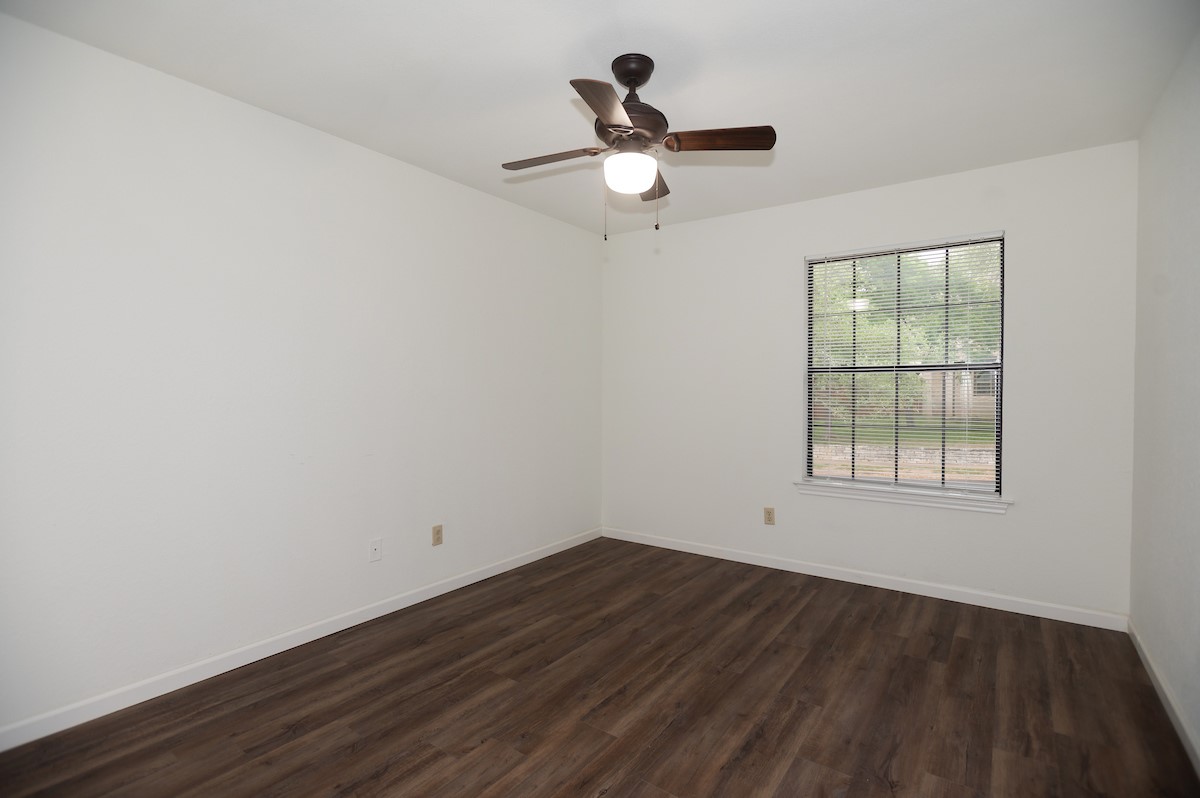 11513 Juniper Ridge Drive Austin, TX 78759 - Photo 26 of 35