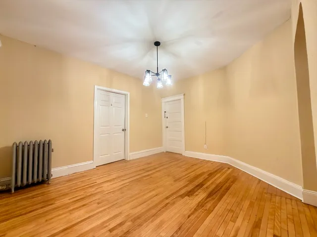 $2,275 | 90 Vernon Street, Unit 2, Worcester, MA 01610