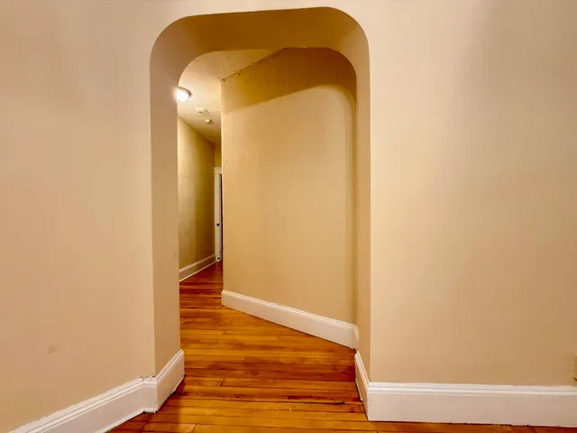 $2,275 | 90 Vernon Street, Unit 2, Worcester, MA 01610