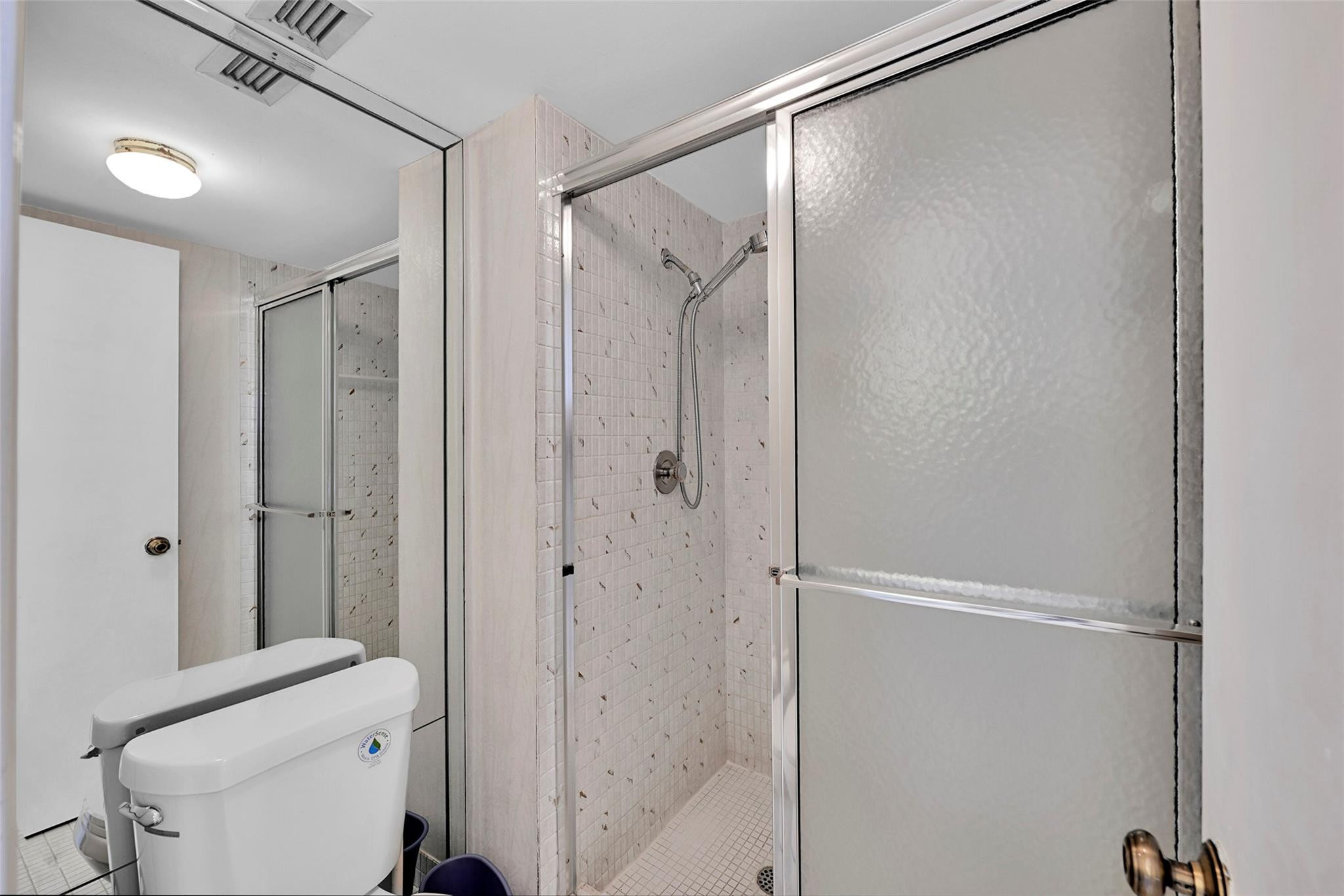 2639 North Riverside Drive, Unit 1005 Pompano Beach, FL 33062 - Photo 22 of 34 Photo 21