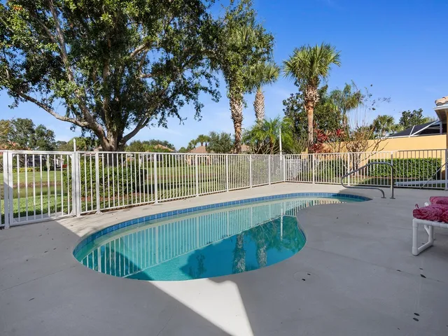 $545,000 | 5250 Eleuthra Circle, Vero Beach, FL 32967