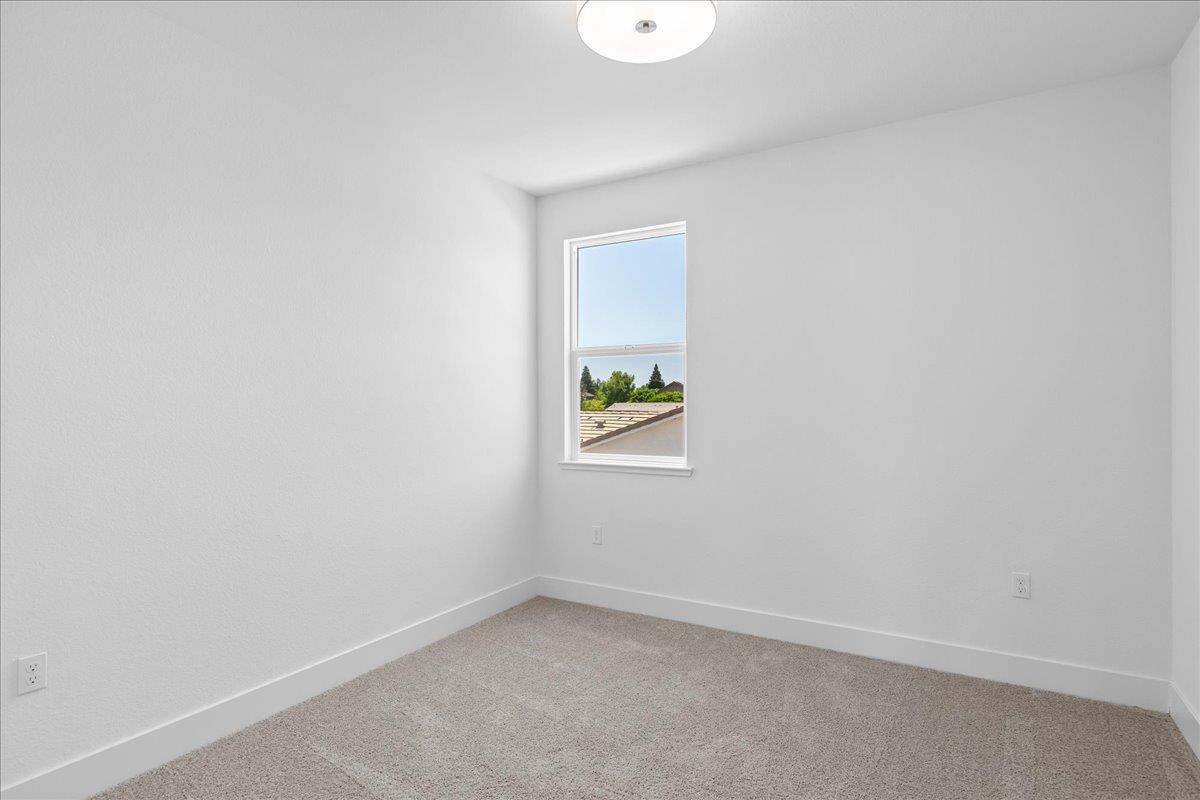 2080 Zane Way Turlock, CA 95382 - Photo 56 of 80