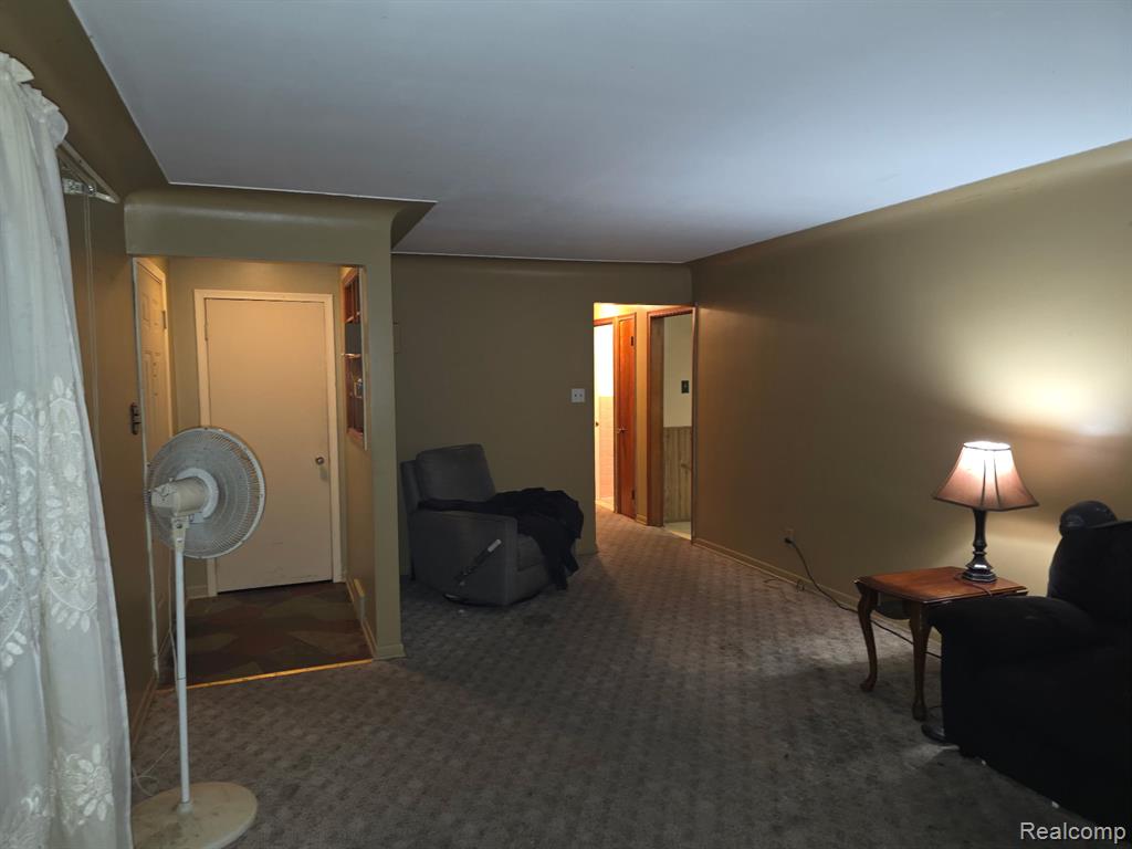 4656 Toepfer Road Warren, MI 48091 - Photo 7 of 10