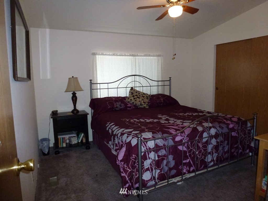 581 West Mary M Knight Road Elma, WA 98541 - Photo 17 of 23 Gallery Image 17
