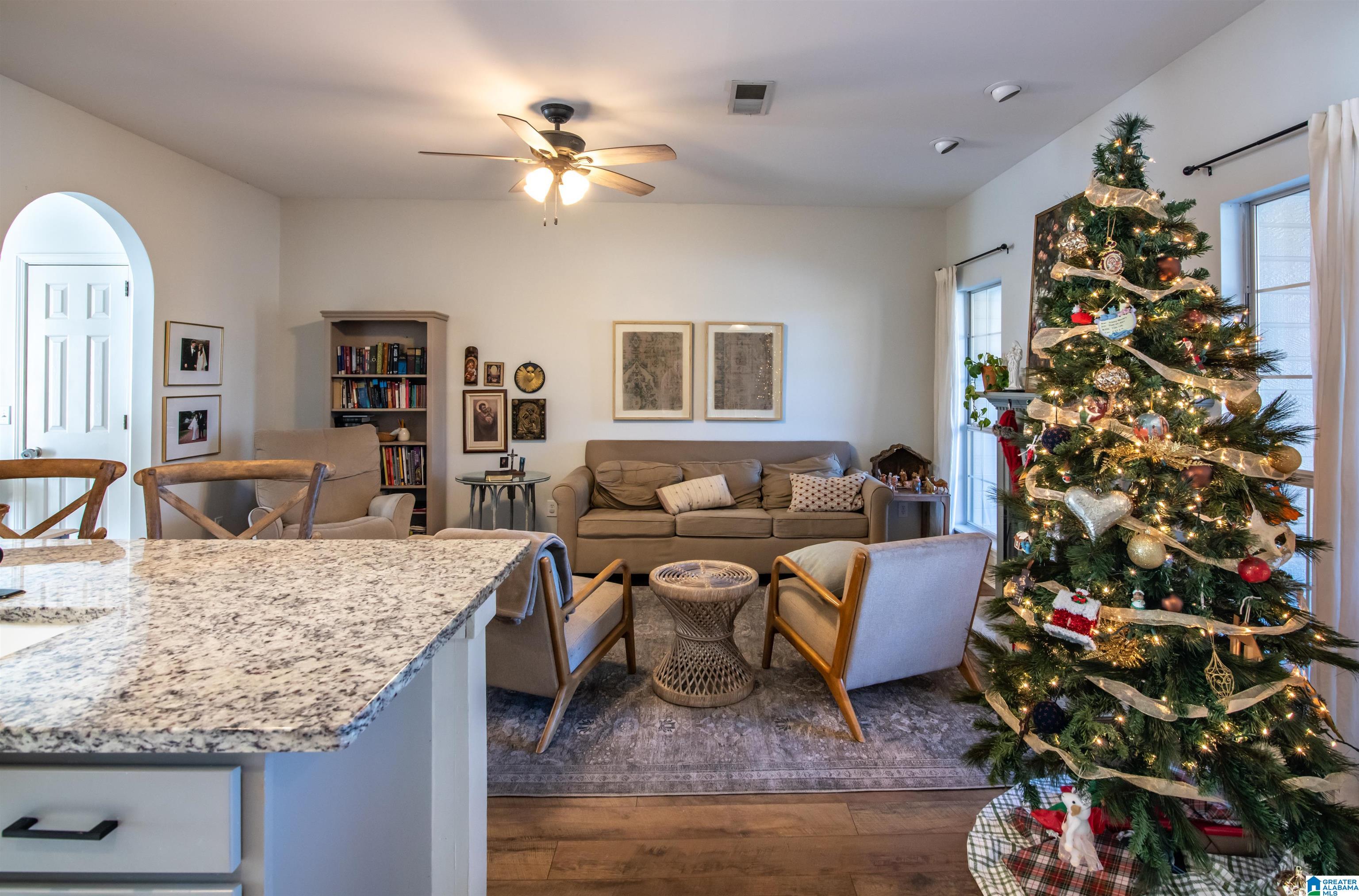 263 Cambrian Ridge Trail Pelham, AL 35124 - Photo 5 of 24