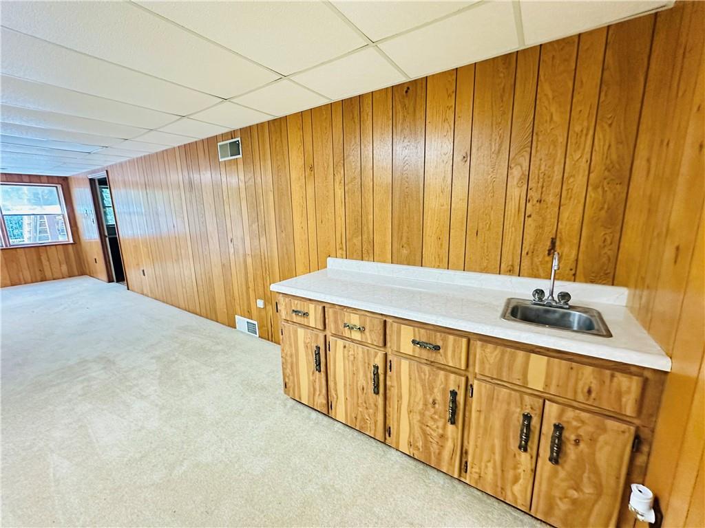 816 Belmont Road Butler, PA 16001 - Photo 34 of 39