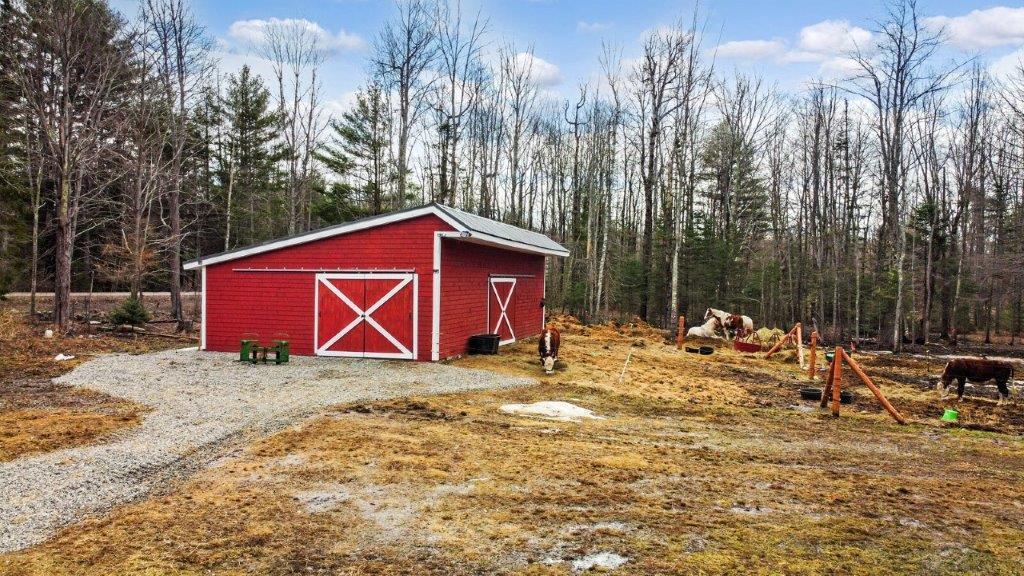 226 Location Road Belgrade, ME 04917 - Photo 4 of 44 3