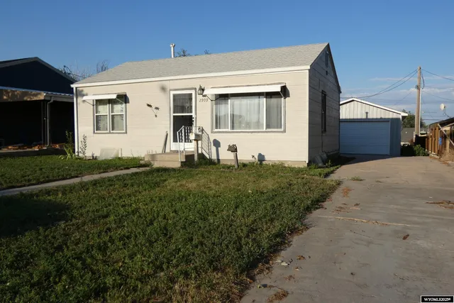 $195,000 | 2909 West C Street, Torrington, WY 82240