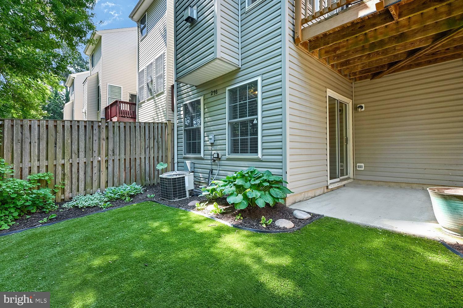 276 Braxton Way Edgewater, MD 21037 - Photo 33 of 39 No-Maintenance Turf Yard!