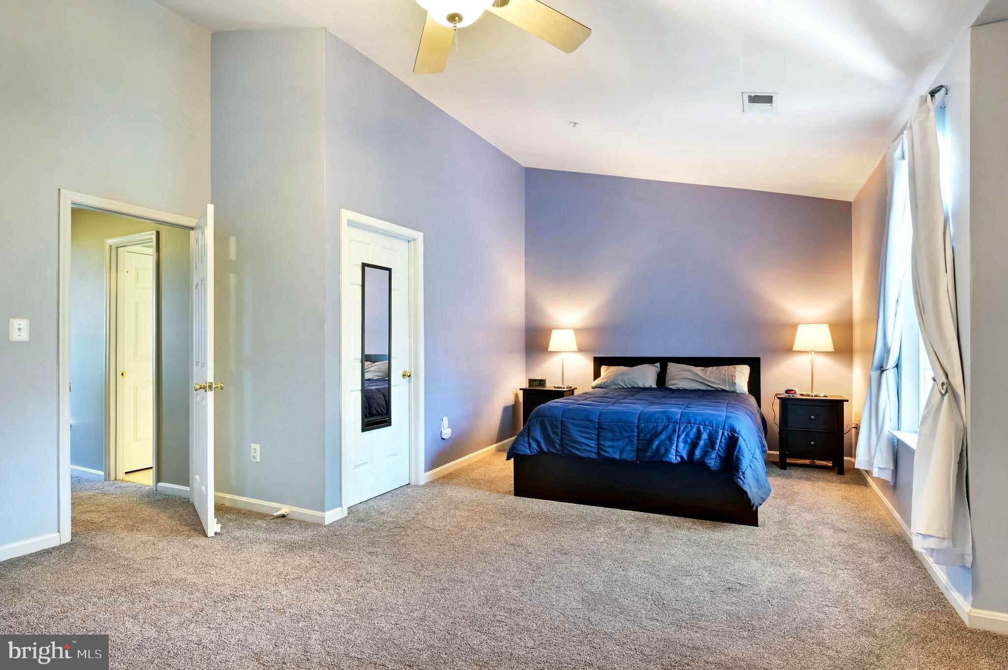 276 Braxton Way Edgewater, MD 21037 - Photo 10 of 39 High & Vaulted Ceilings