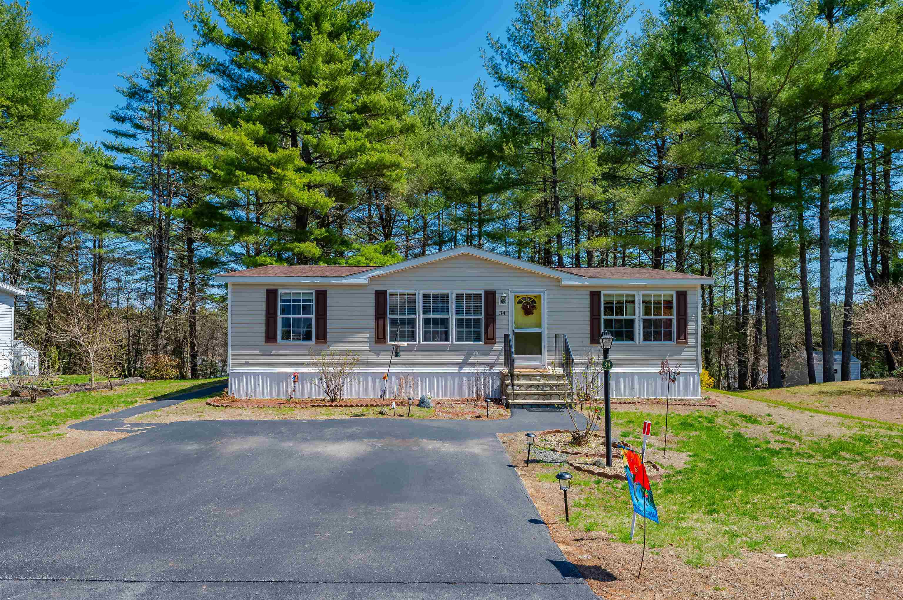 34 Murray Drive Rochester, NH 03868 - Photo 1 of 44