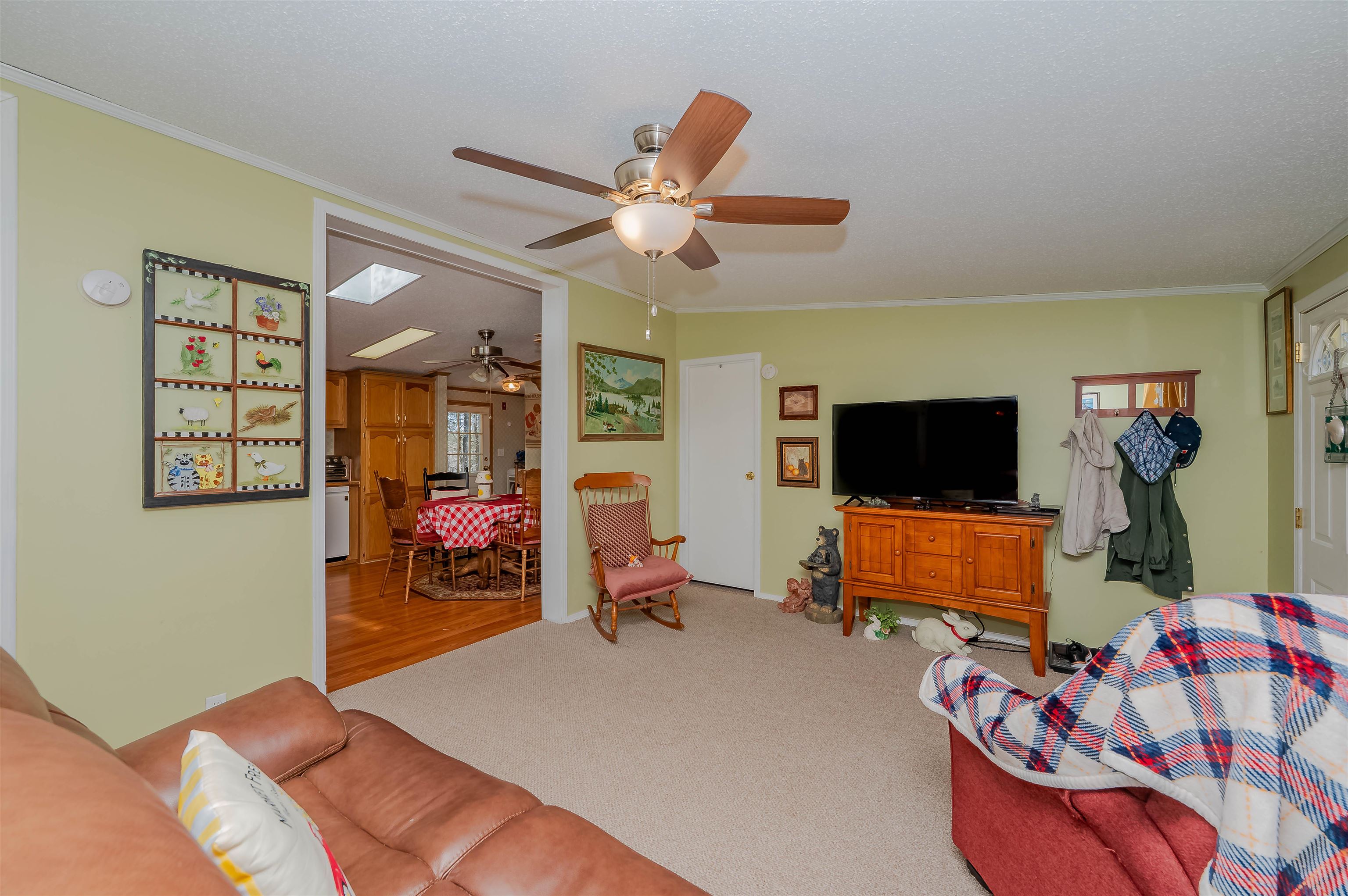 34 Murray Drive Rochester, NH 03868 - Photo 4 of 44