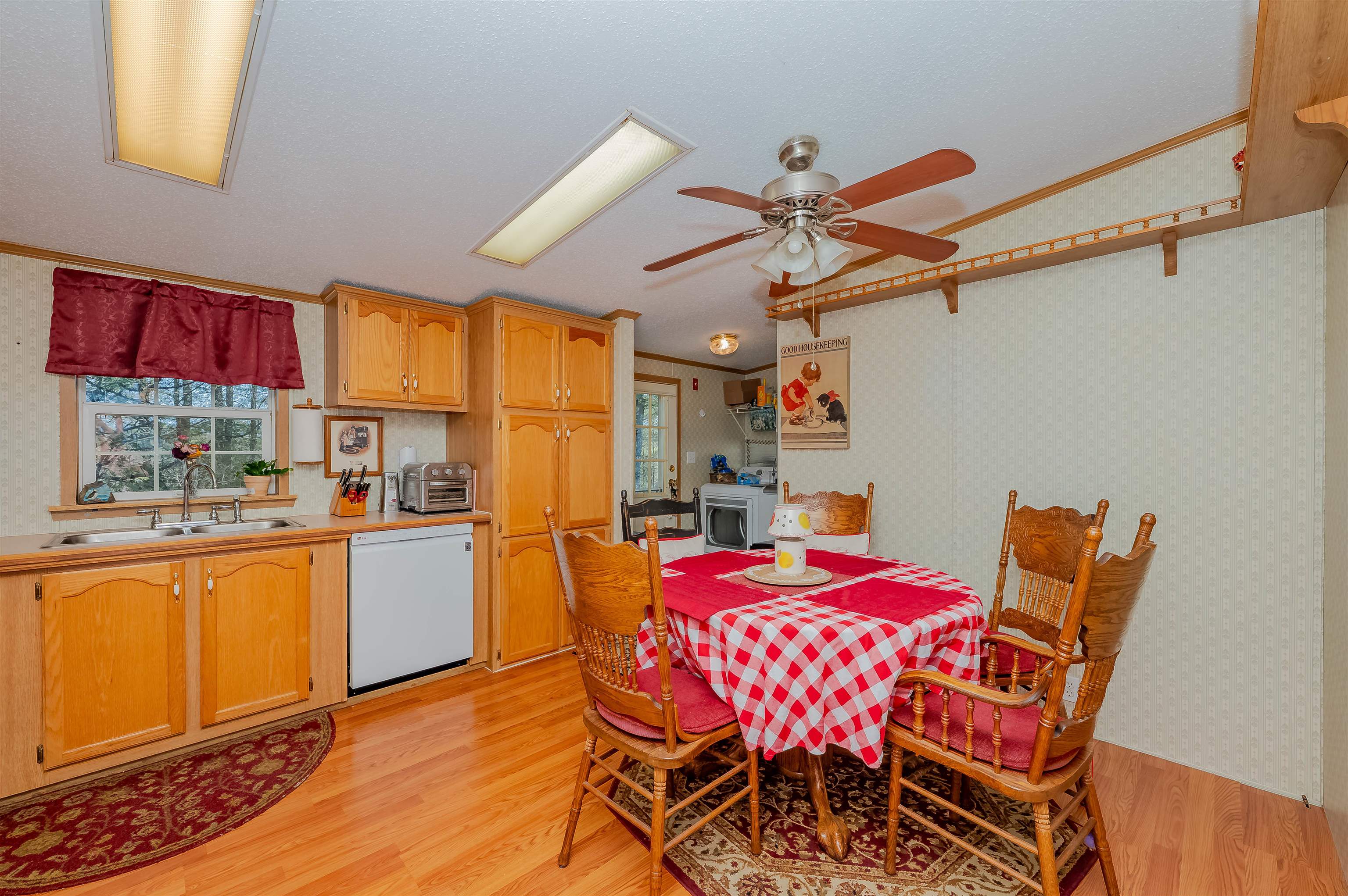 34 Murray Drive Rochester, NH 03868 - Photo 9 of 44