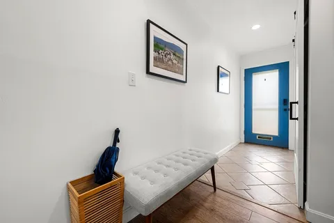 $1,499,000 | 67 B Hampshire Street, Cambridge, MA 02139