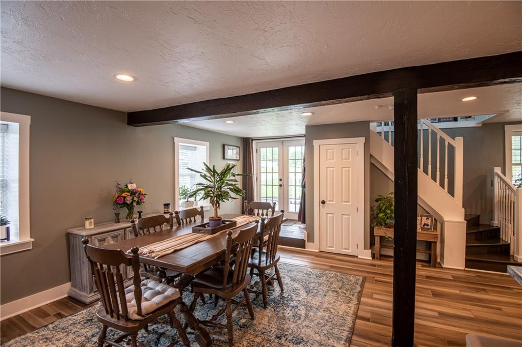 1534 Marr Road Pulaski, PA 16143 - Photo 4 of 25