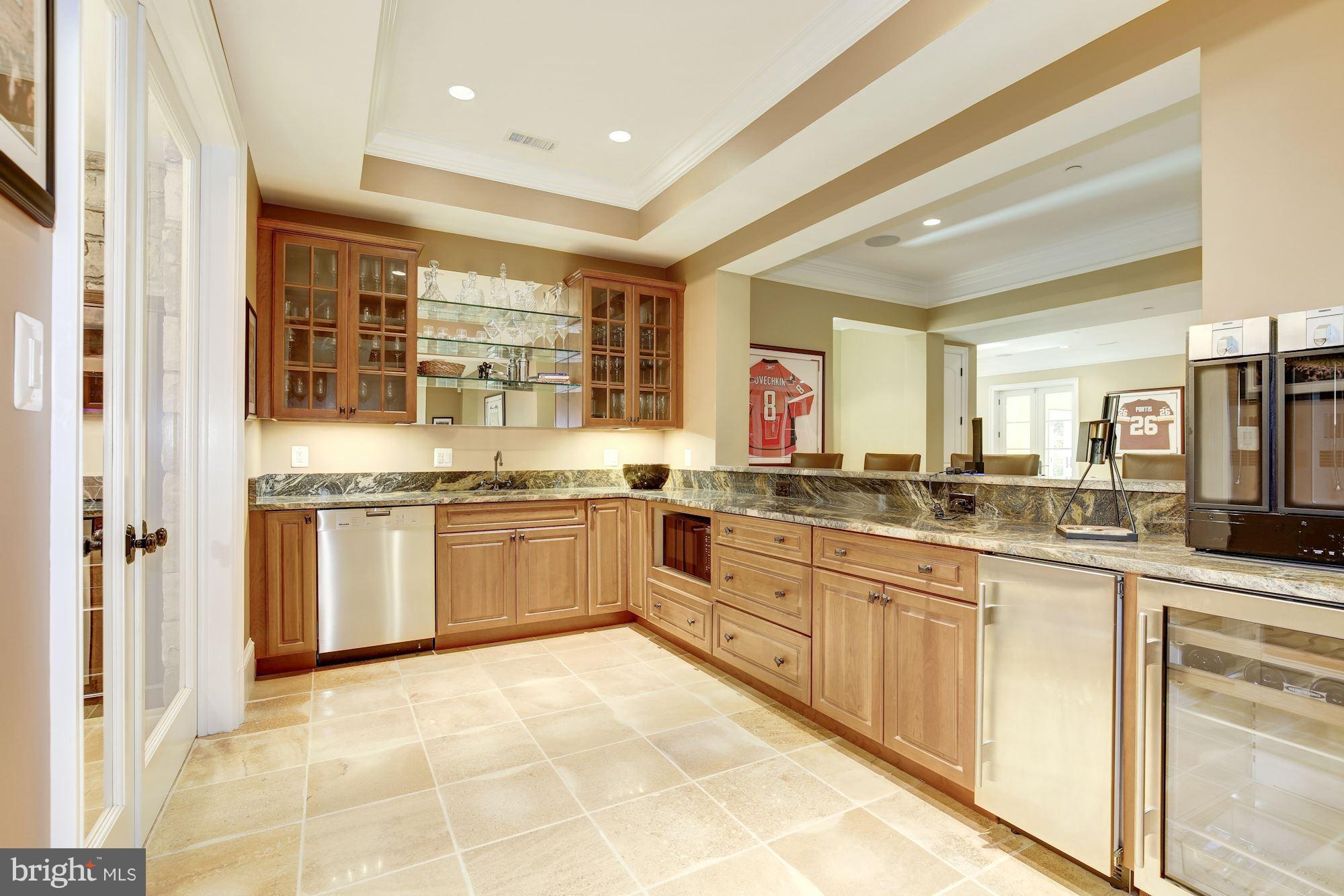 9000 Burning Tree Road Bethesda, MD 20817 - Photo 22 of 30 Interior (General)