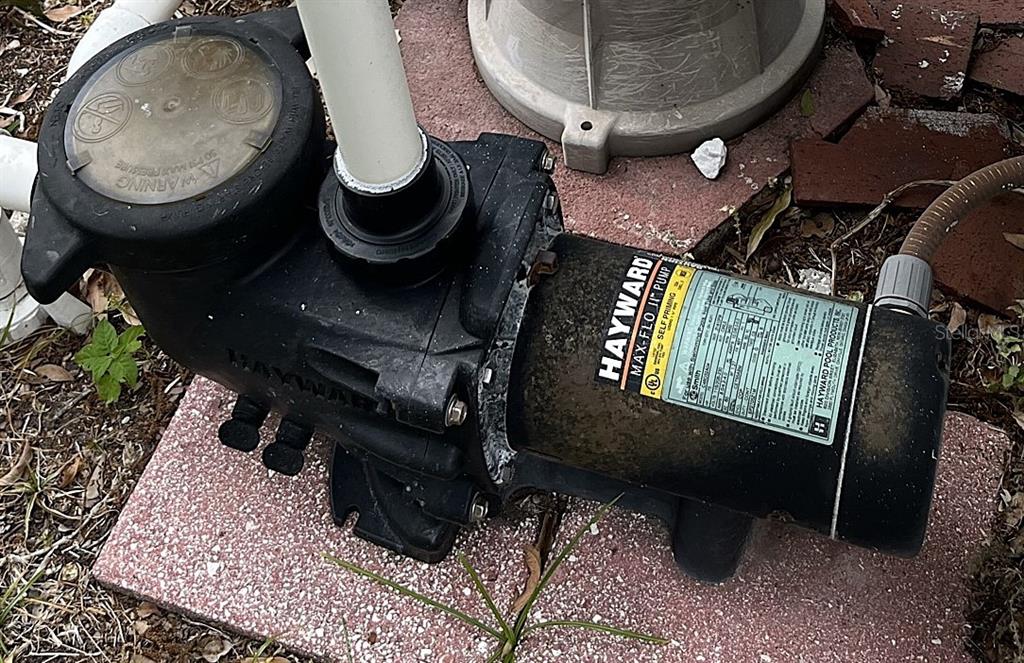 9596 Groveland Street Seminole, FL 33772 - Photo 14 of 26