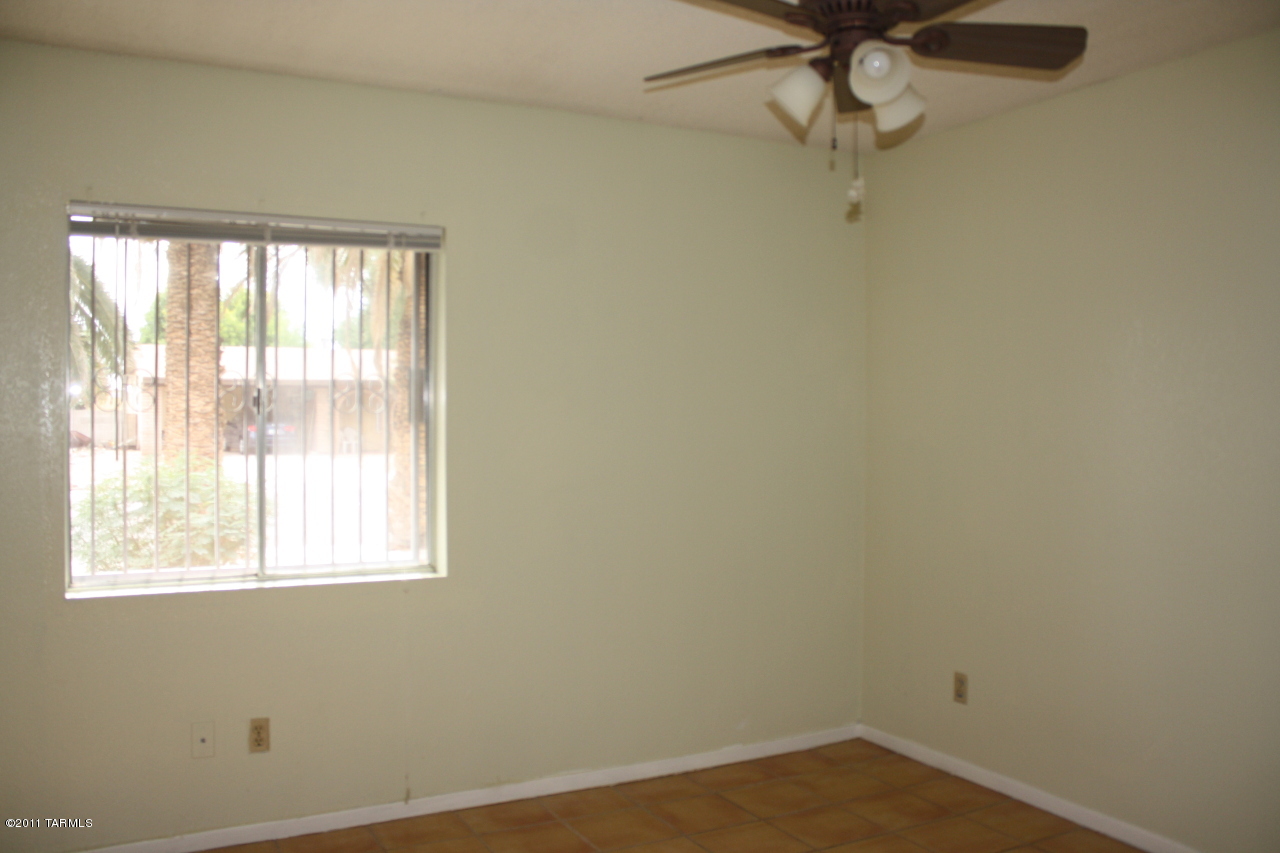 3630 West Rudolf Drive Tucson, AZ 85741 - Photo 14 of 26 Gallery Image 14