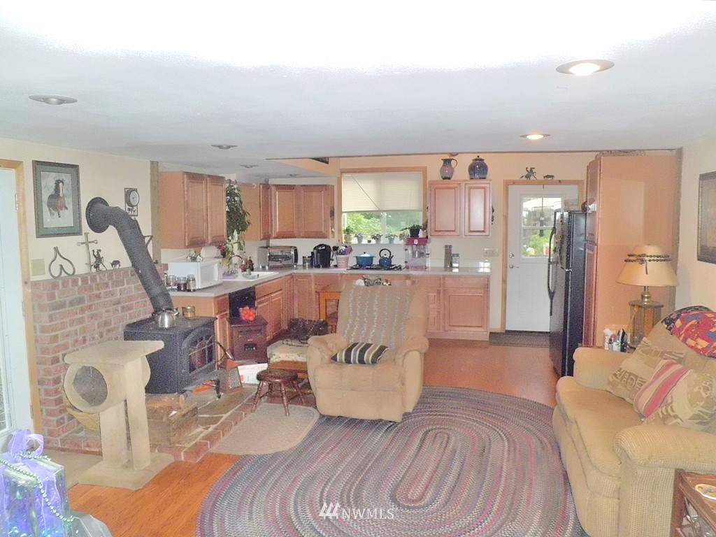 227 Gish Road Onalaska, WA 98570 - Photo 14 of 25 Gallery Image 14