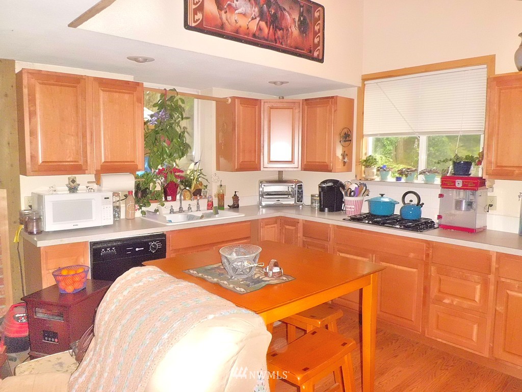 227 Gish Road Onalaska, WA 98570 - Photo 15 of 25 Gallery Image 15