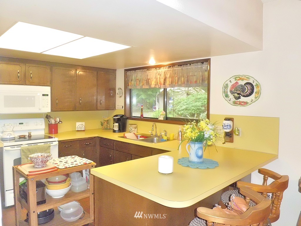227 Gish Road Onalaska, WA 98570 - Photo 6 of 25 Gallery Image 6