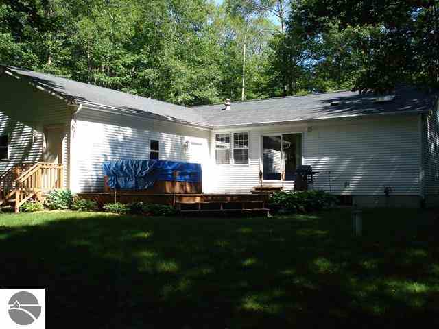 10346 East Remus Road Mount Pleasant, MI 48858 - Photo 29 of 33 1744028-28.JPG