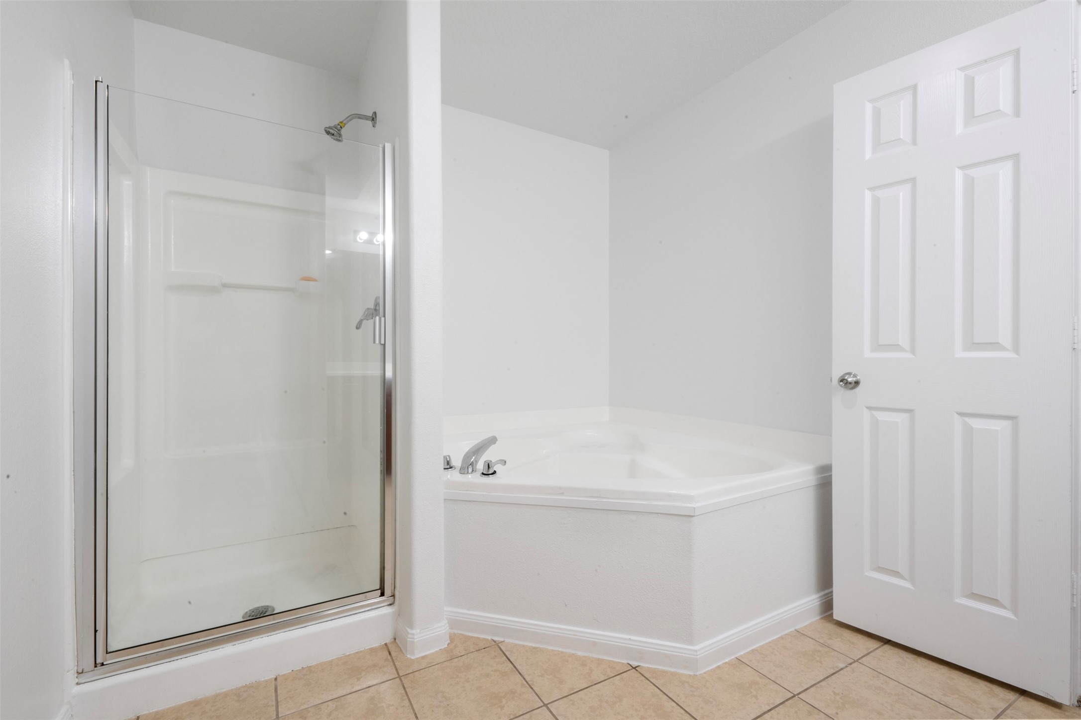 830 Paradise Road Baytown, TX 77521 - Photo 18 of 34