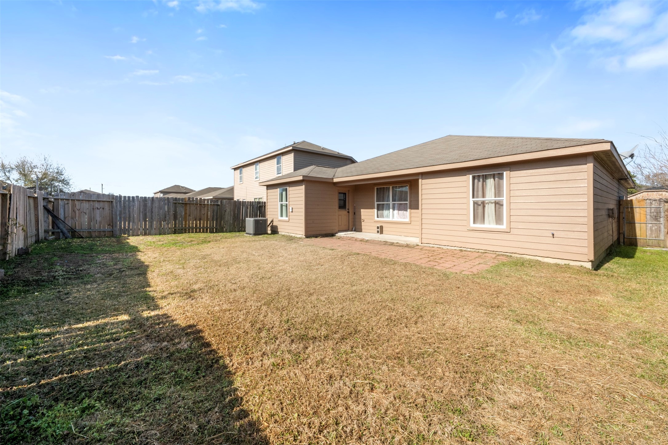 830 Paradise Road Baytown, TX 77521 - Photo 25 of 34