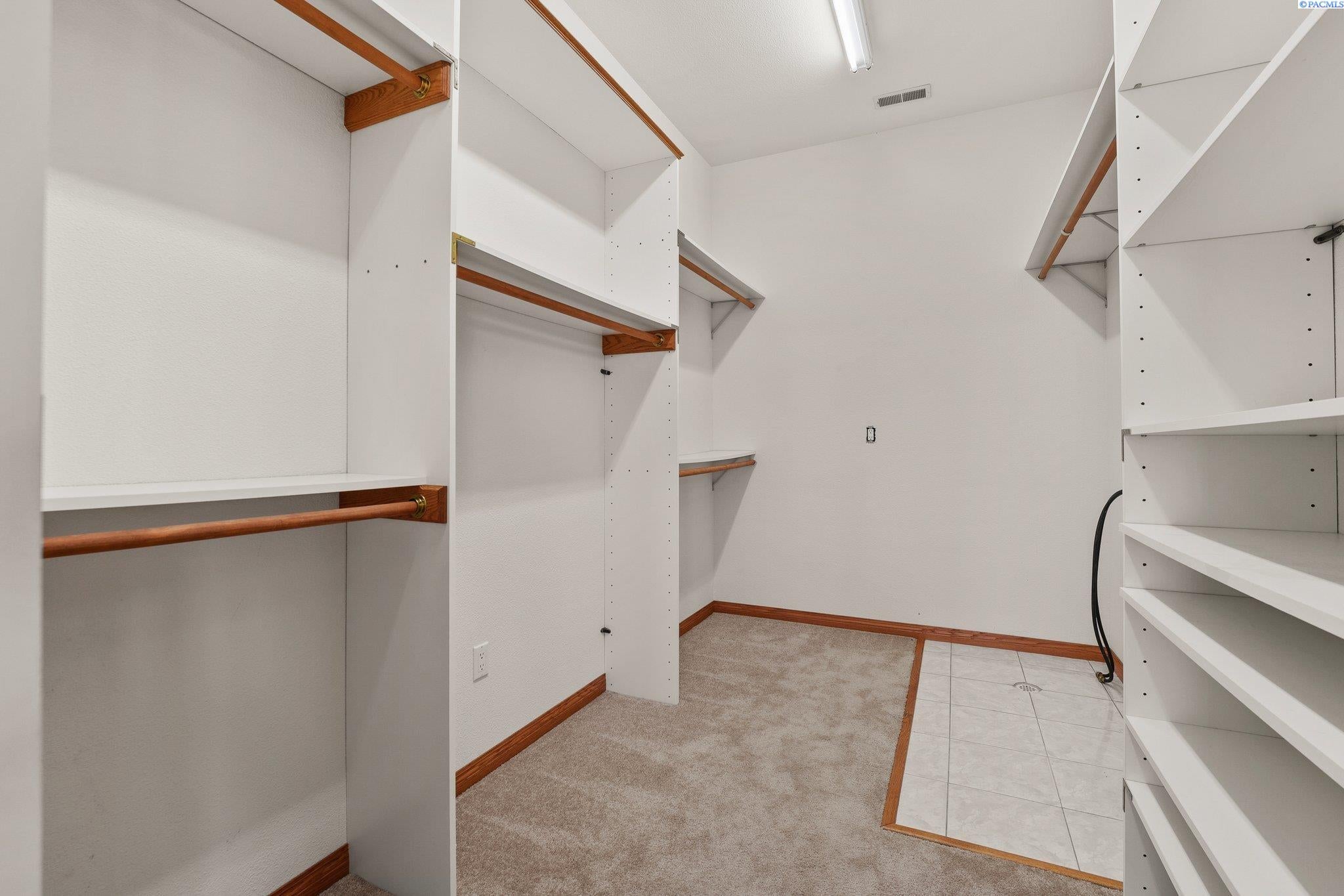226102 East Donelson Road Kennewick, WA 99337 - Photo 25 of 41 Gallery Image 25