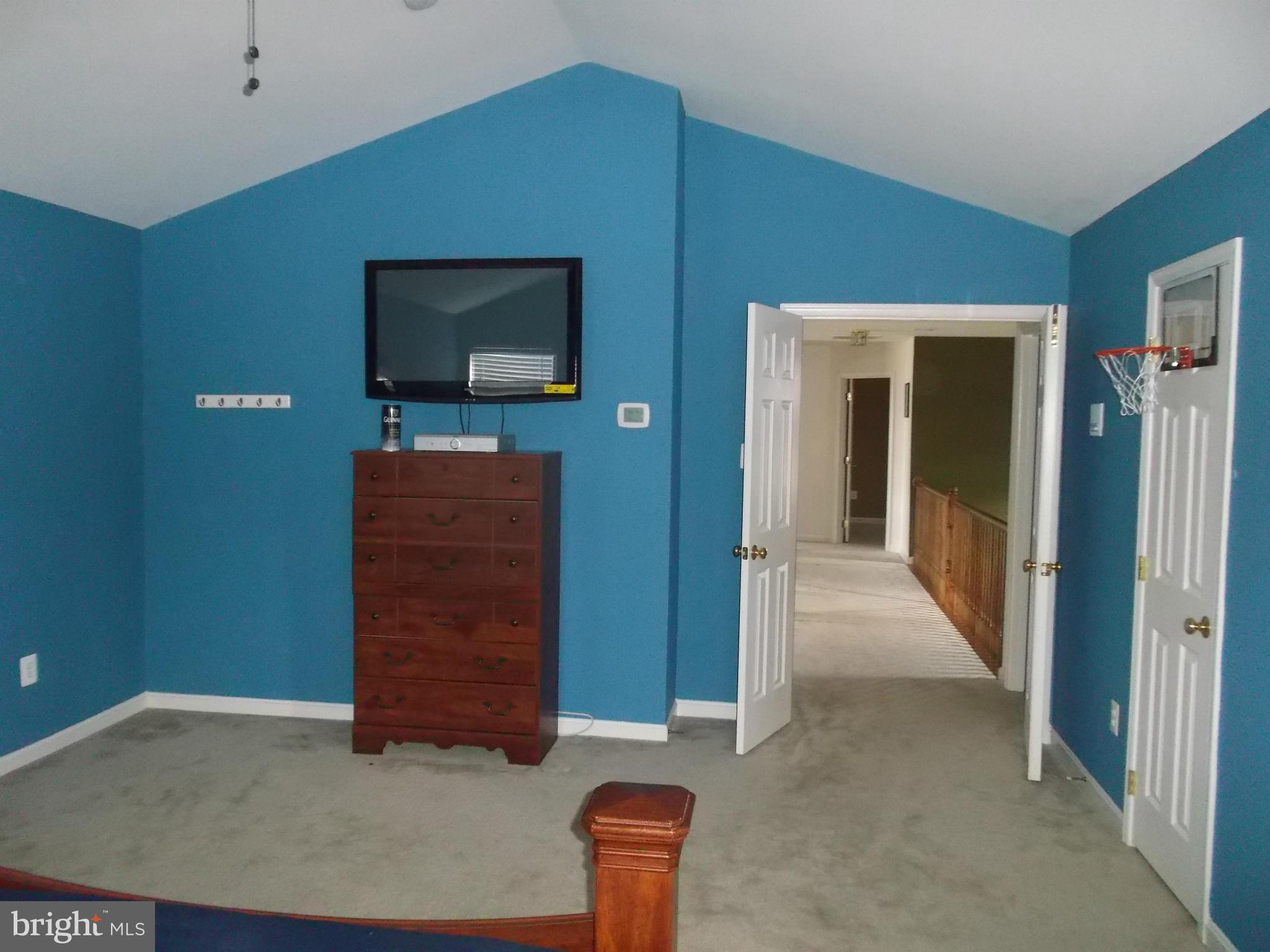 36 Overbrook Road Ranson, WV 25438 - Photo 17 of 26 Bedroom (Master)