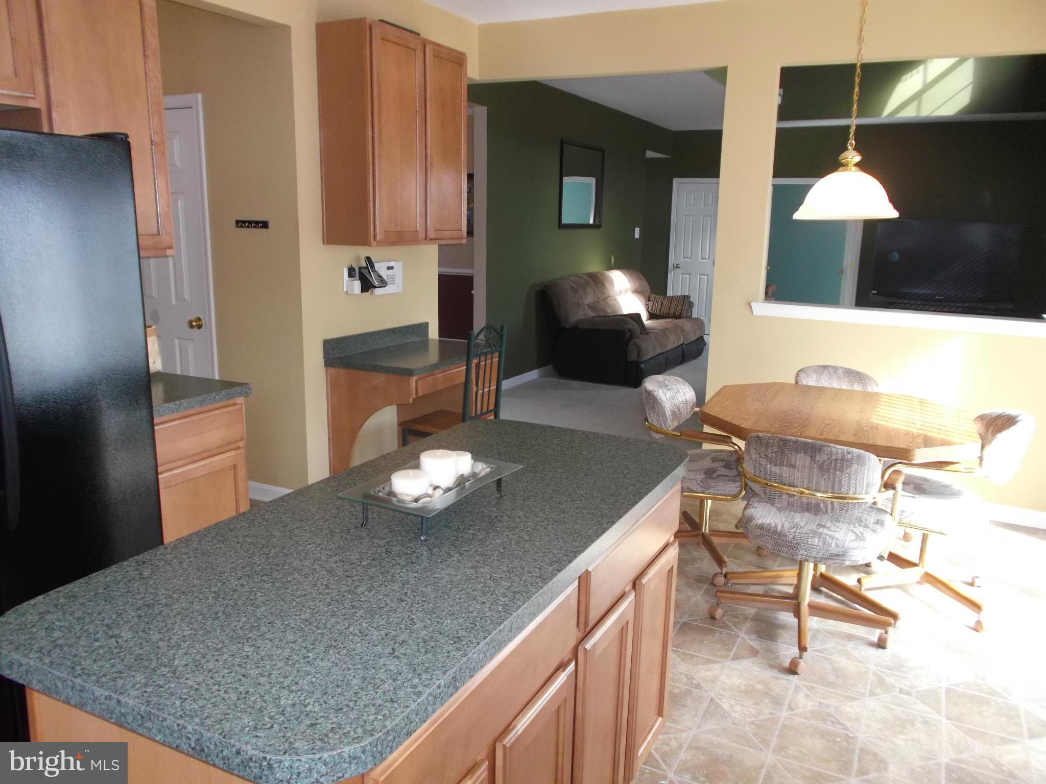 36 Overbrook Road Ranson, WV 25438 - Photo 10 of 26 Kitchen
