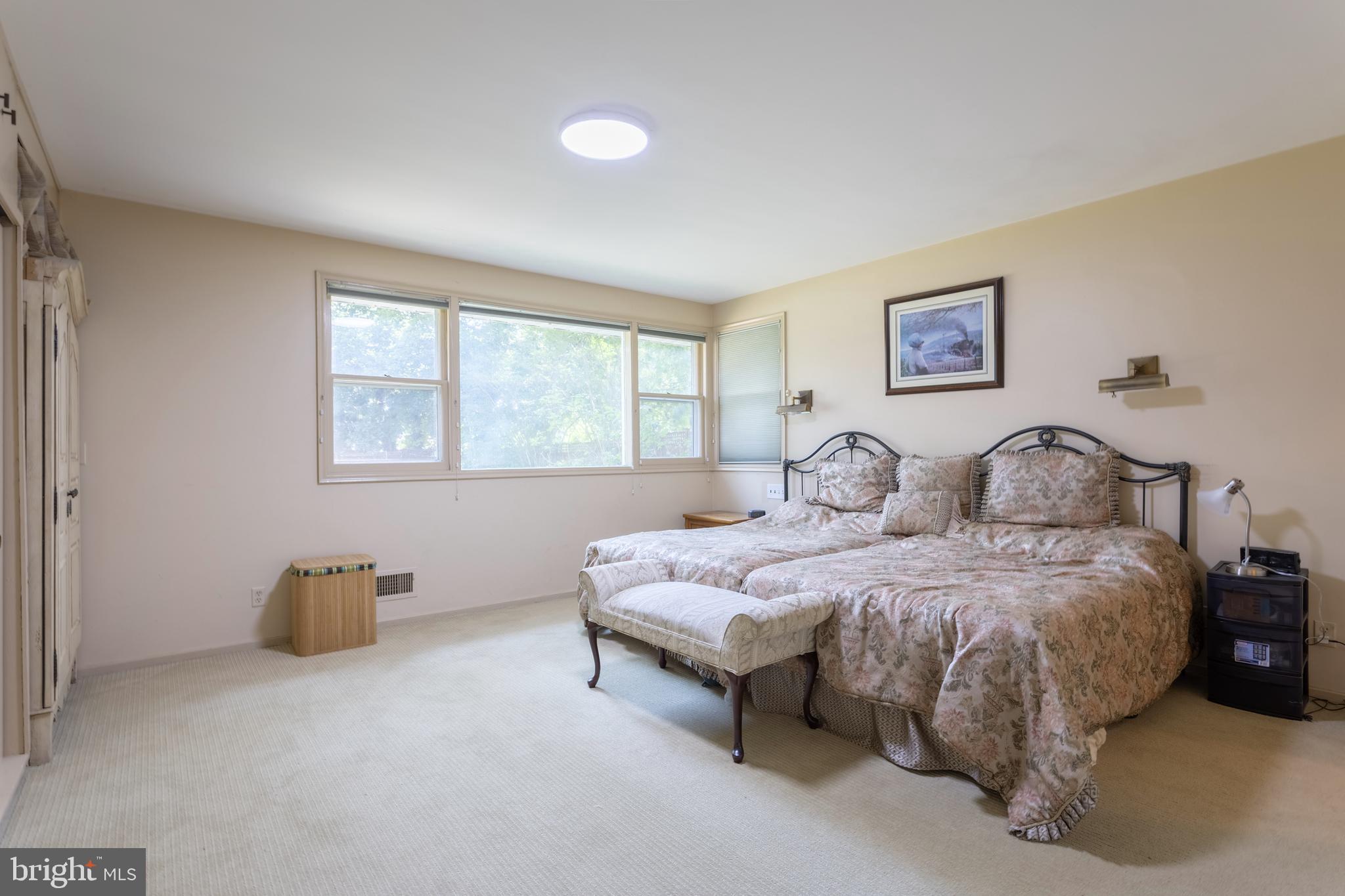 3403 Overbrook Road Baltimore, MD 21208 - Photo 30 of 55