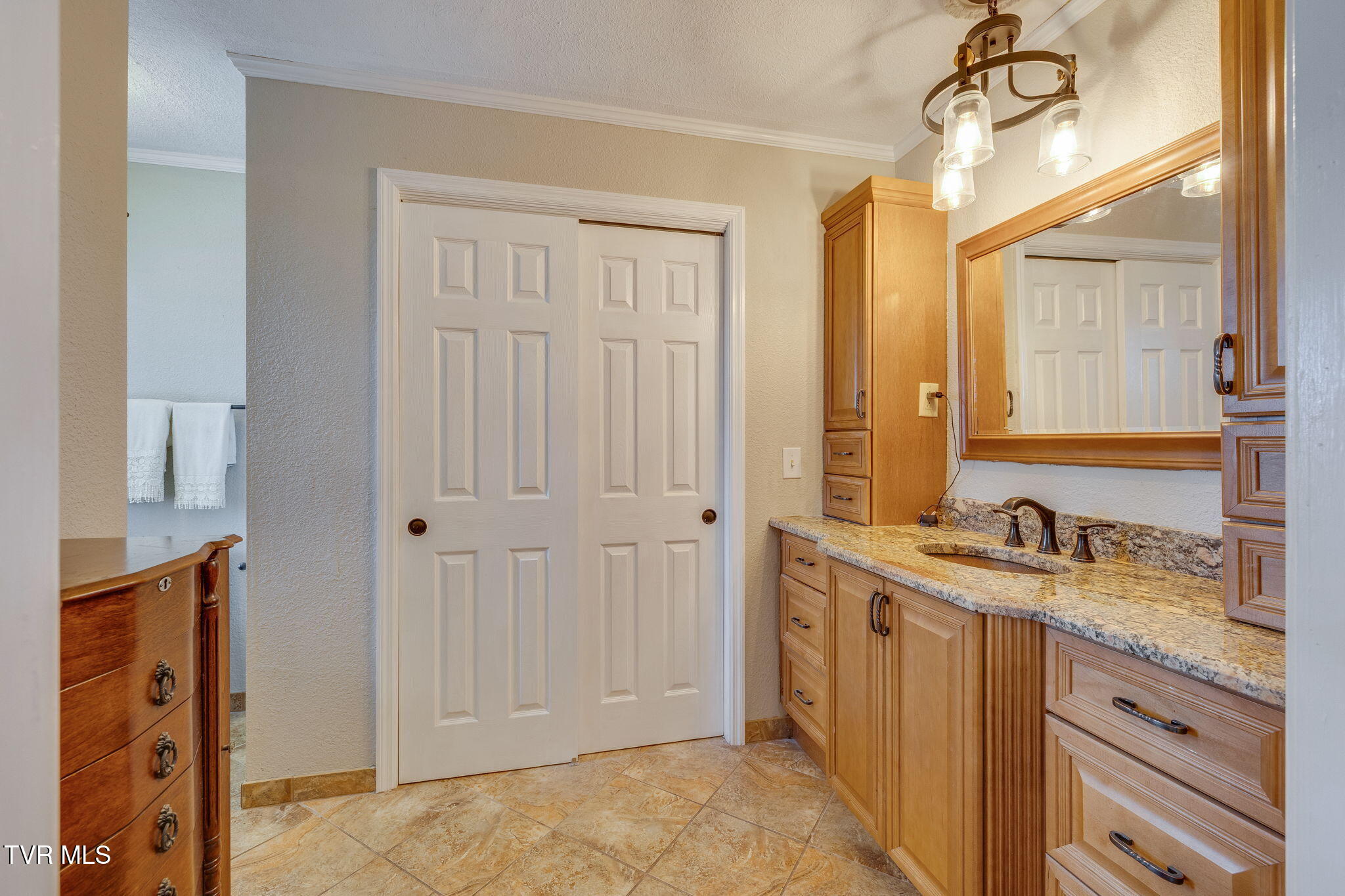 2001 Welch Road Kingsport, TN 37660 - Photo 18 of 40 018