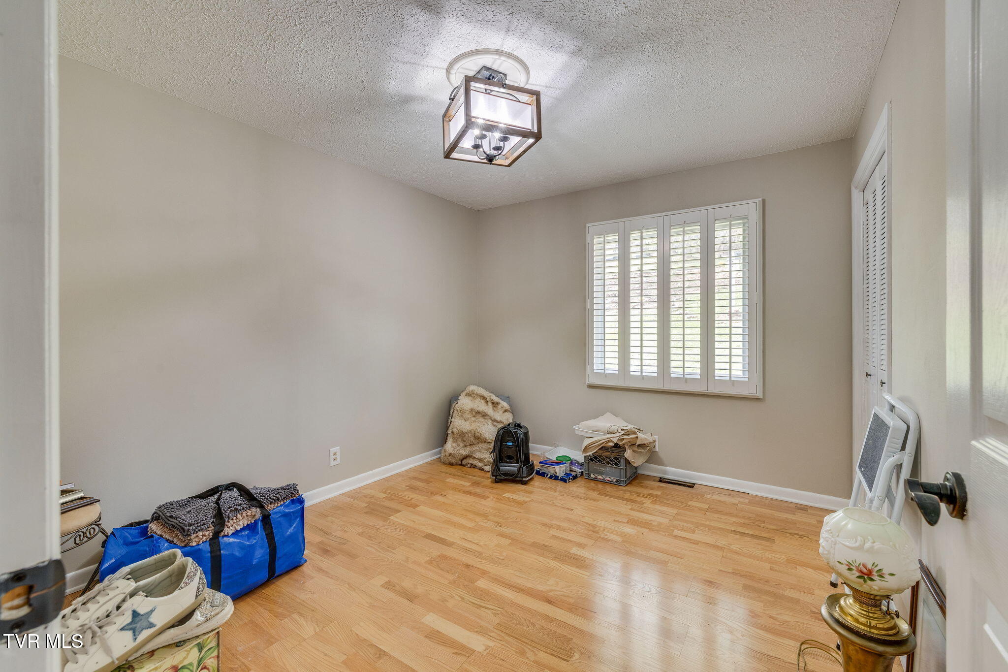 2001 Welch Road Kingsport, TN 37660 - Photo 24 of 40 024